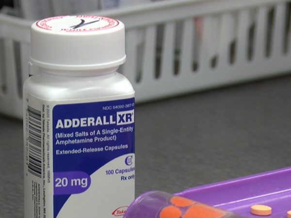 Köp Adderall 20mg kapslar utan recept